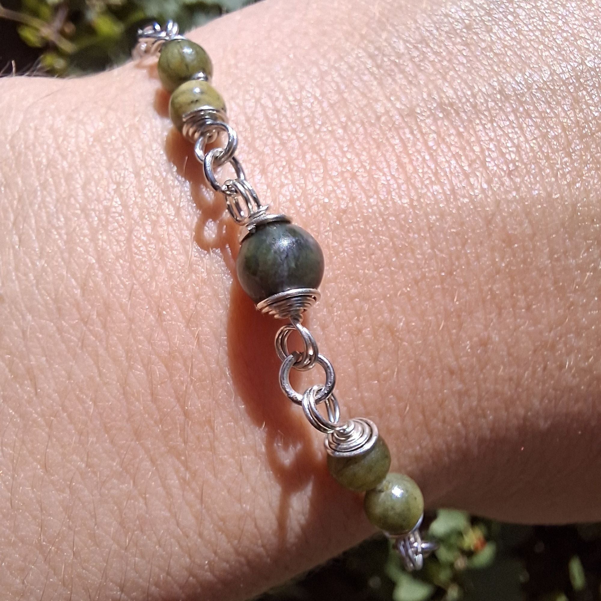 Handmade Chinese Jade gemstone bracelet